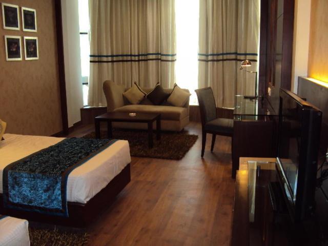 The Victoria Grand Hotel & Spa Kasauli Exterior foto
